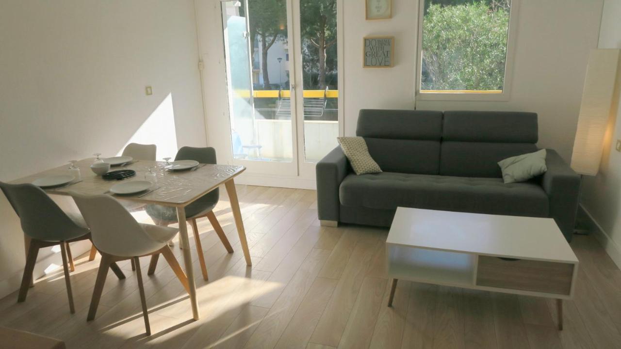 Residence Cigales De Mer - 4 Couchages, Dans Le Centre A Un Pas Des Plages Le Grau-du-Roi Zewnętrze zdjęcie
